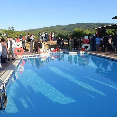 Fratas Agriturismo Belvedere Farm stay *